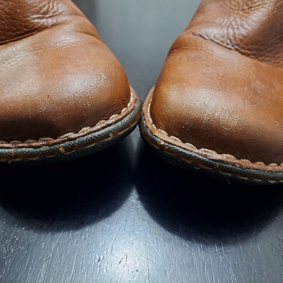 UGG Australia Caspia Brown Leather Boot    Size 5 - Picture 3 of 13